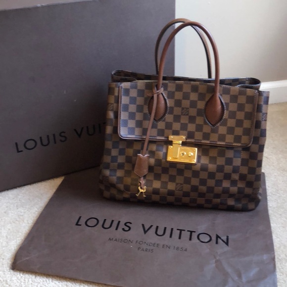 Louis Vuitton bag - Picture 1 of 8